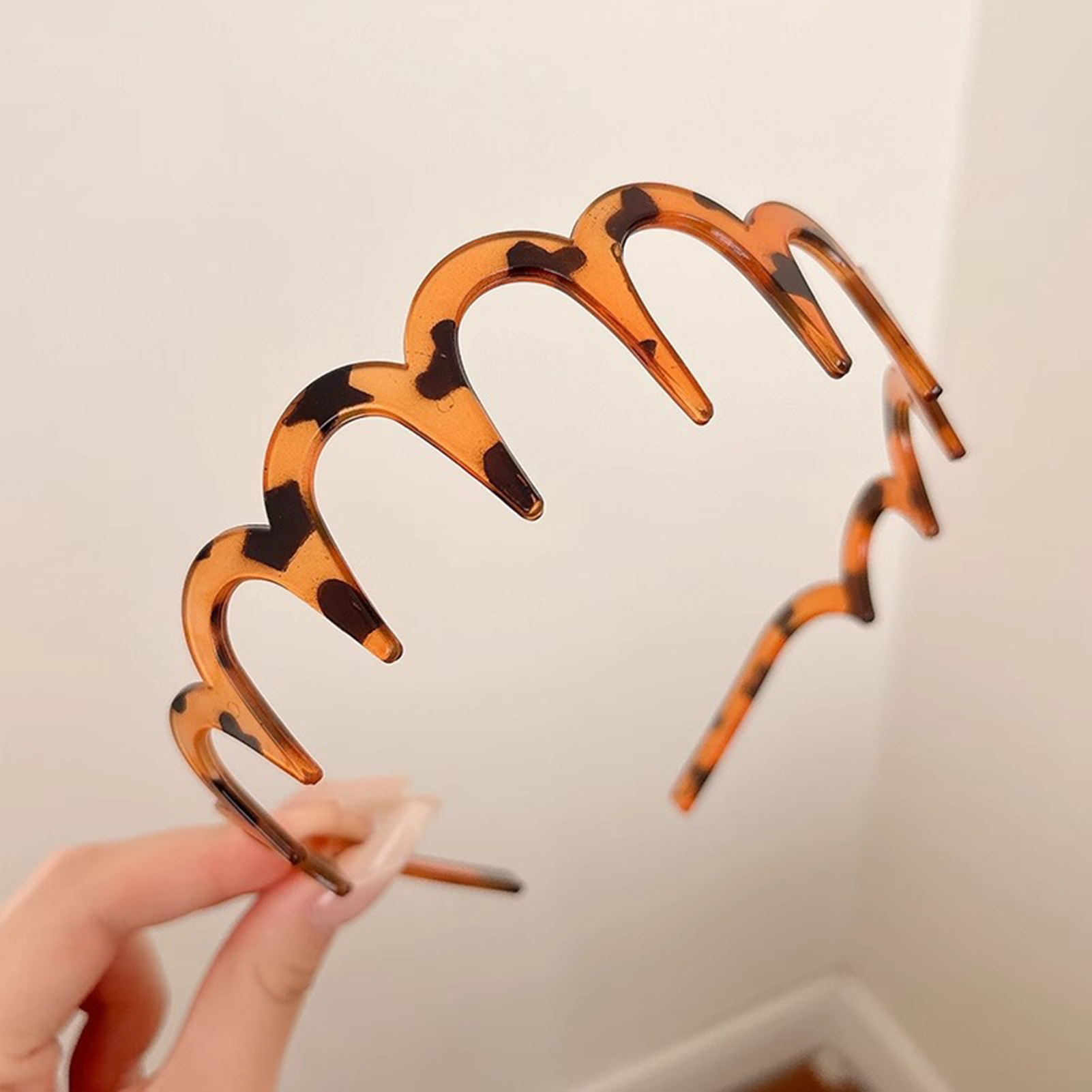 Diadema Acrílica Ondulada Anti - Hair Care Wavy Hair reseña y precio
